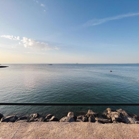 Nelinda Waterfront Accommodation Casamicciola Terme Luaran gambar