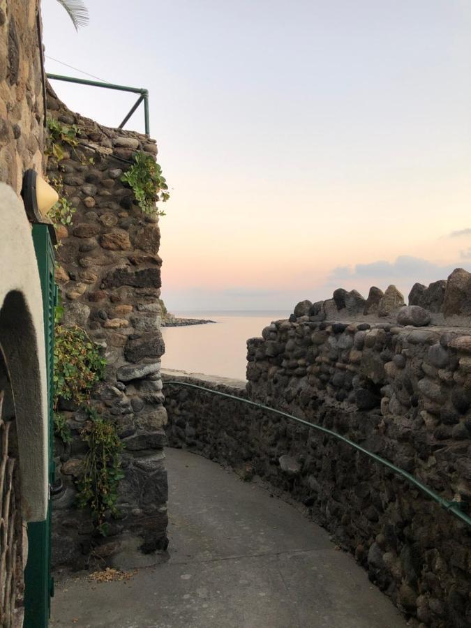 Nelinda Waterfront Accommodation Casamicciola Terme Luaran gambar