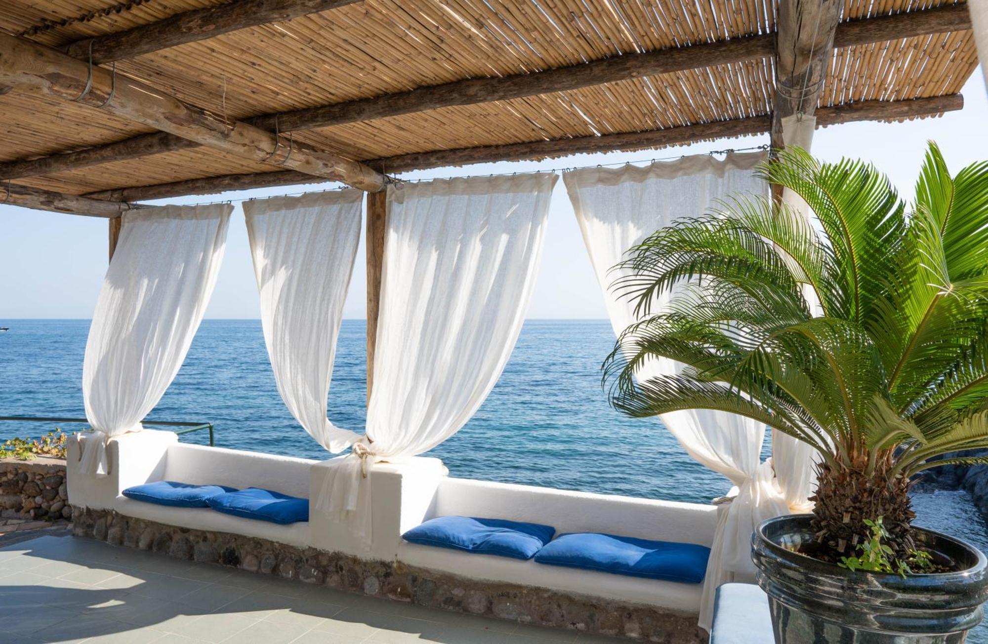 Nelinda Waterfront Accommodation Casamicciola Terme Luaran gambar