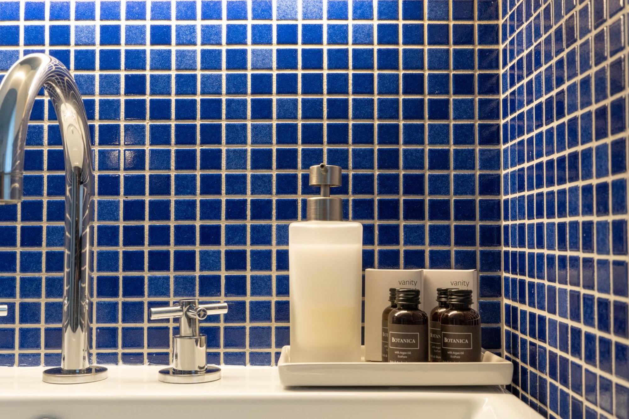 Nelinda Waterfront Accommodation Casamicciola Terme Luaran gambar